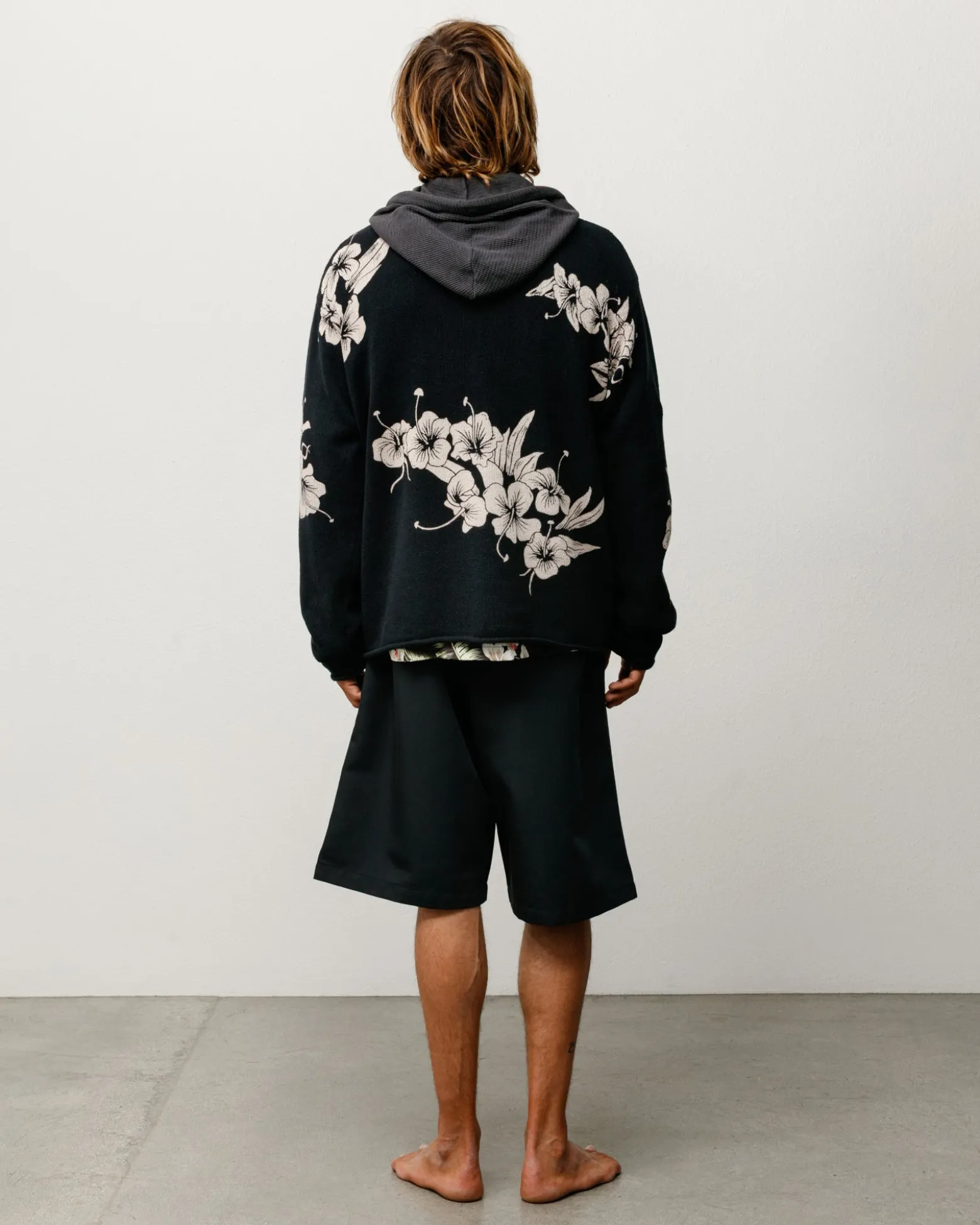 FLORAL ROLL NECK SWEATER
