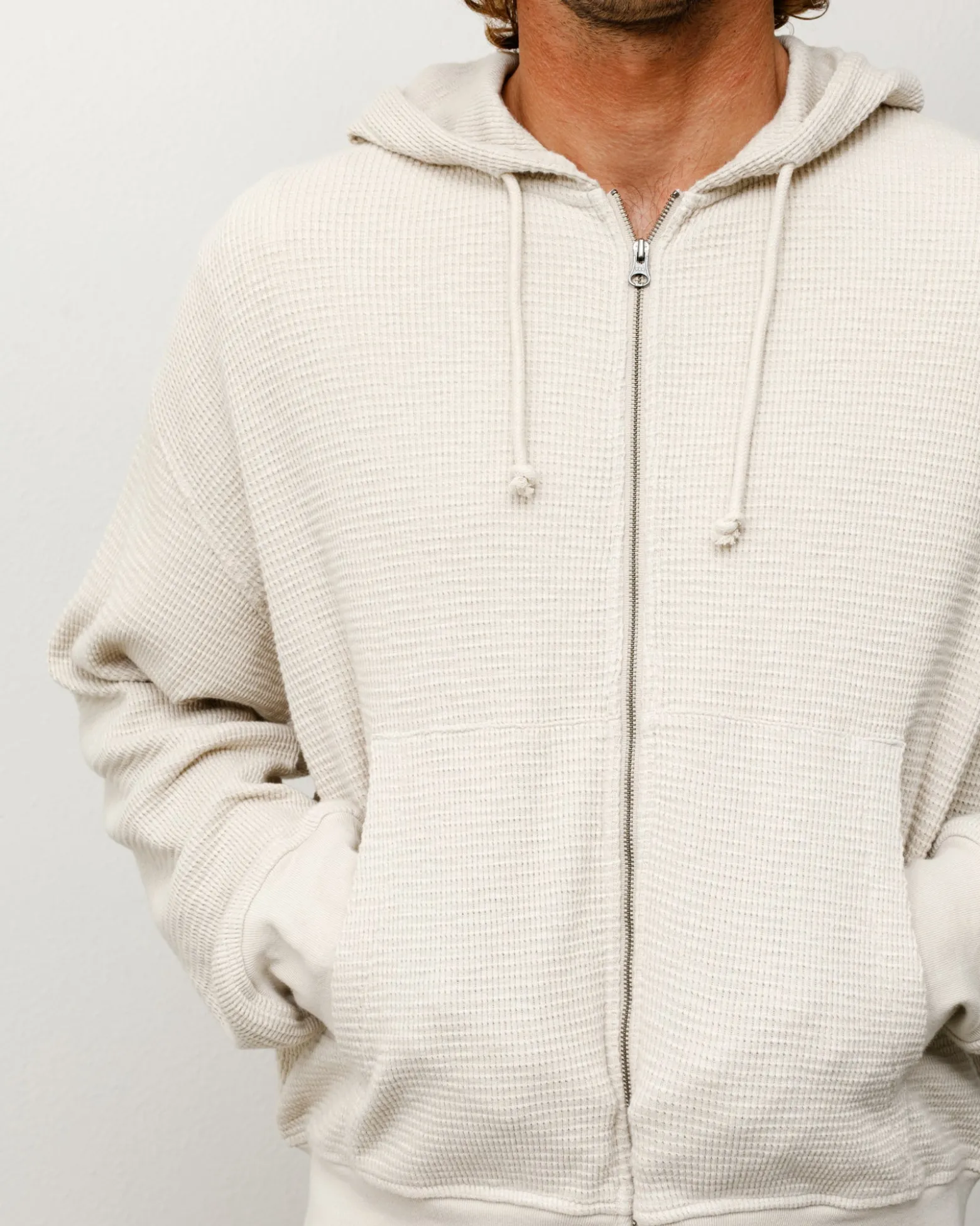 LIGHTWEIGHT THERMAL HOODIE