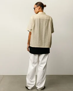 PLEATED TEXTURED SHIRT
