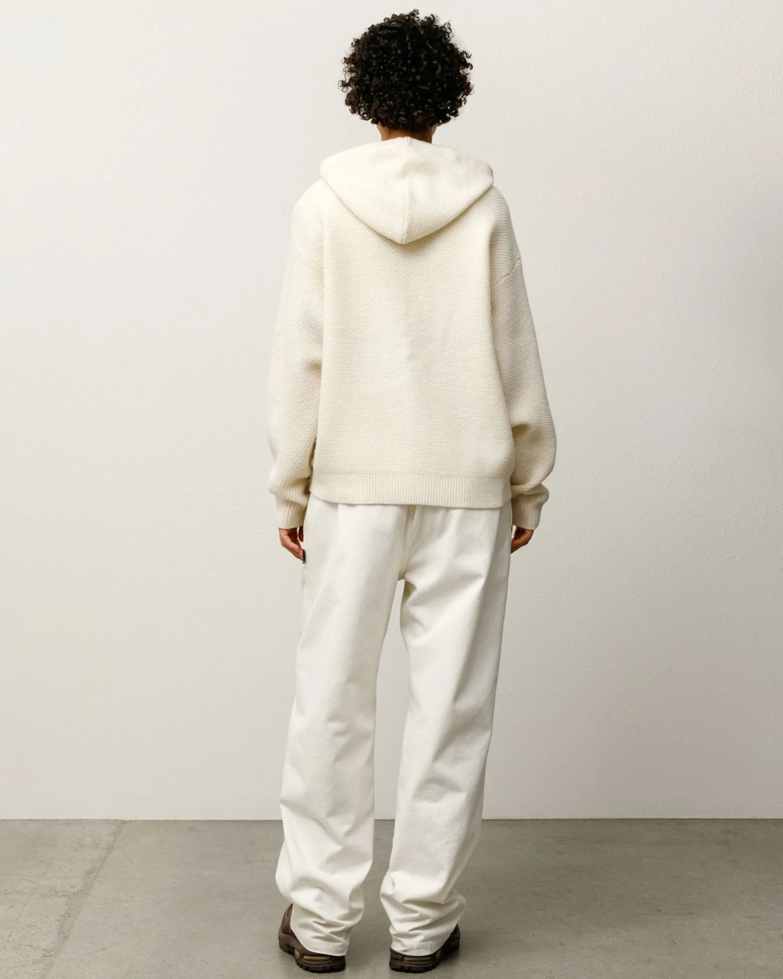TEXTURED ZIP HOODED SWEATER